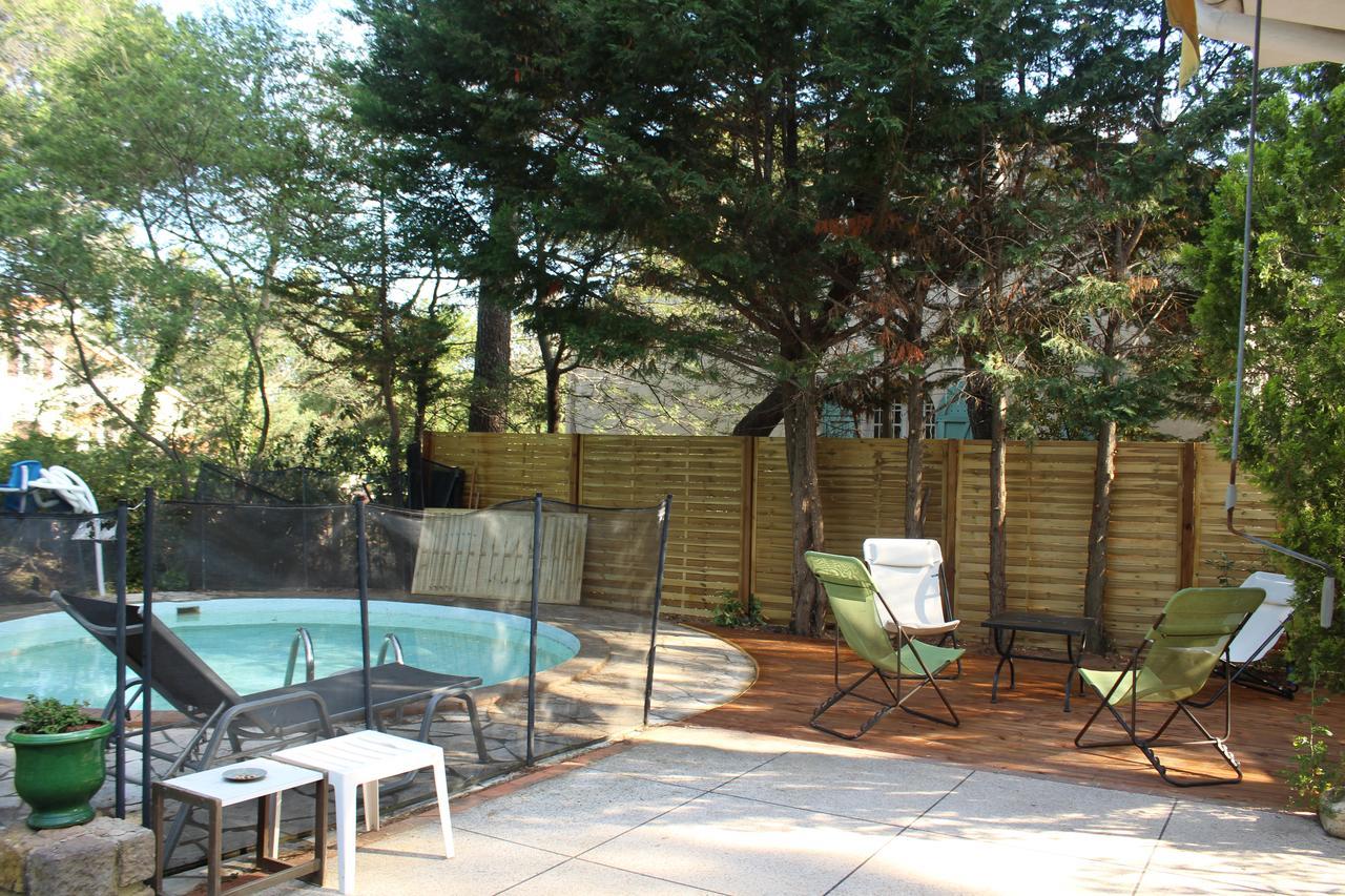 La Maison Blanche Bed & Breakfast Saint Aygulf Exterior photo